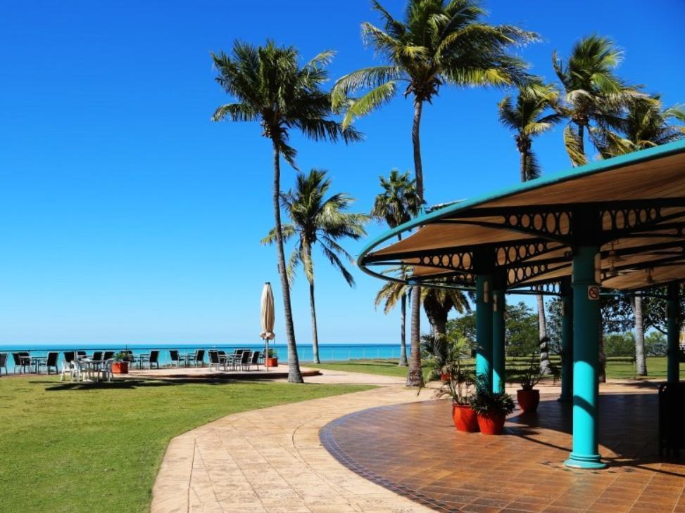 Mangrove Hotel Broome Exteriör bild