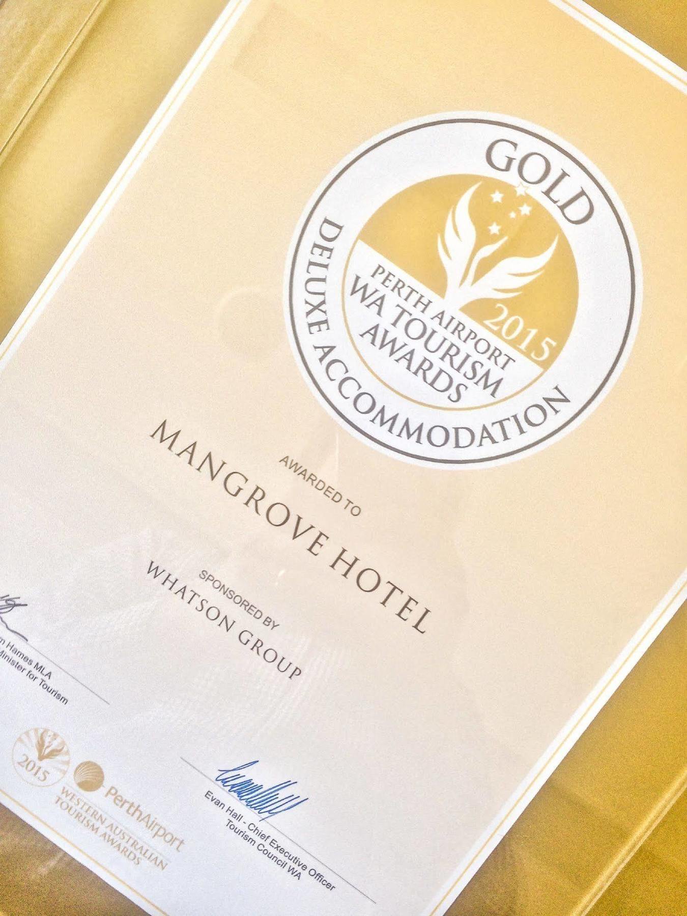Mangrove Hotel Broome Exteriör bild
